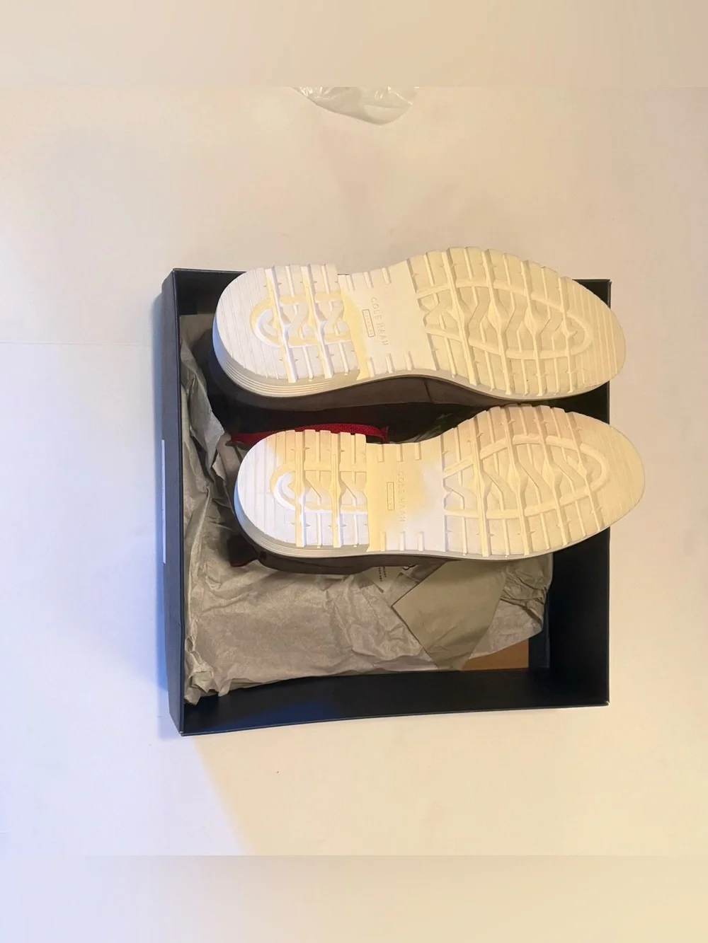 Cole Haan Dark Roast and Cream Box Label